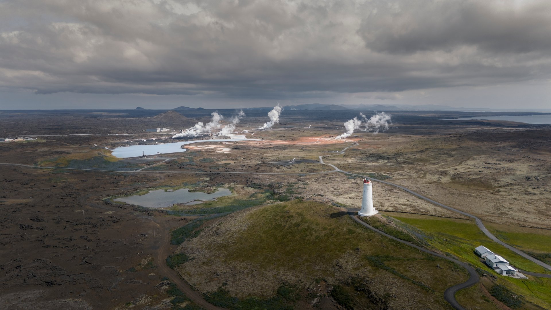 Reykjanes Peninsula - Volcanic landscape